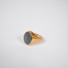 Klackring i 18k guld med onyx. 
