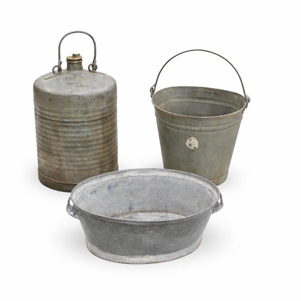 Balja, hink och bränsledunk, Zink.