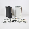 Konsoler, 2st, Xbox 360, med tillbehör. 