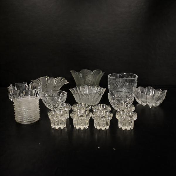 Parti glasföremål.