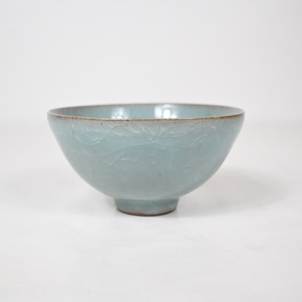 Skål, glaserat stengods, Kina.