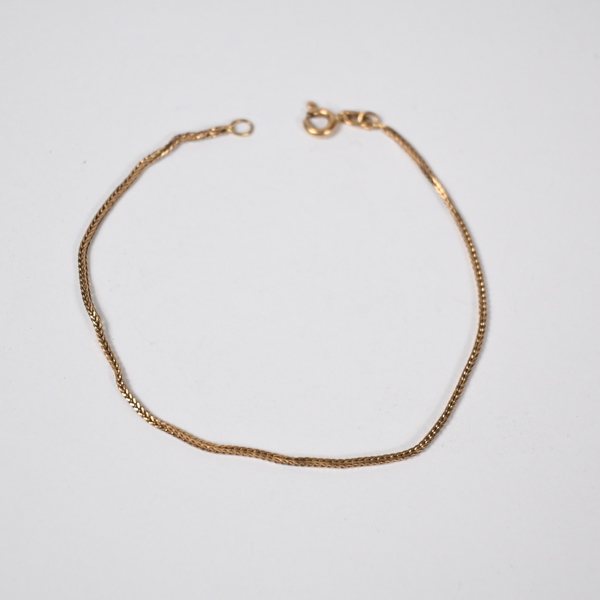 Armband i 18k guld.
