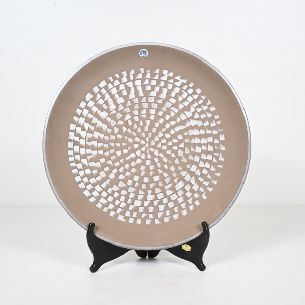 Ingrid Atterberg, fat, lergods, Upsala Ekeby.