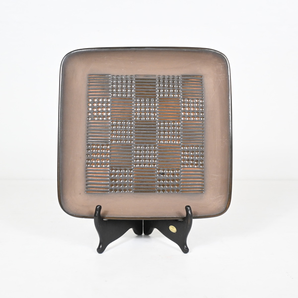 Mari Simmulson, fat, lergods, Upsala Ekeby.