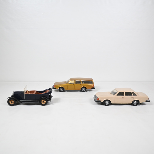 Modellbilar, 3st, Volvo, Finland.