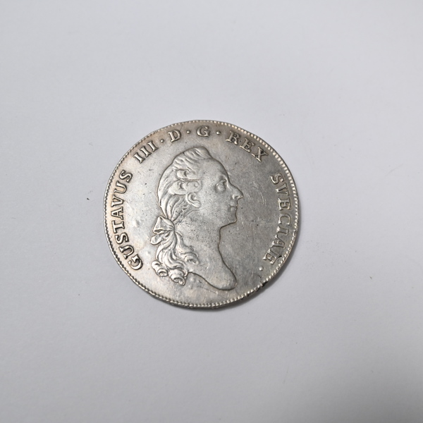 Silvermynt, Gustav III, 1 riksdaler, 1777.