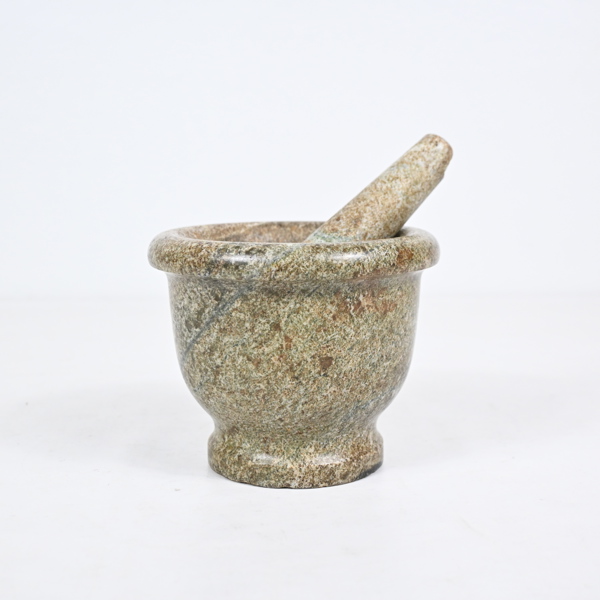 Mortel med stöt, sten. 