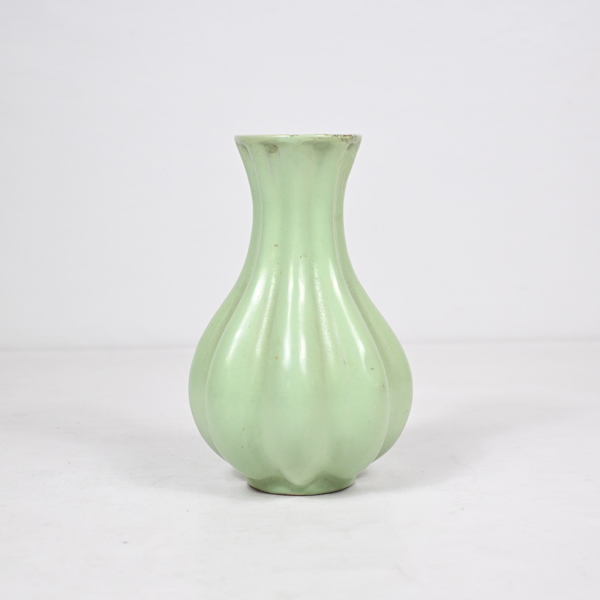 Anna-Lisa Thomson, klyftvas, lergods, Upsala Ekeby, 1940-tal. 