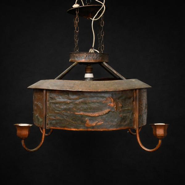 Ljuskrona, koppar, 1900-talets första hälft. 