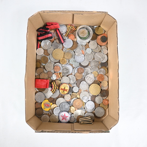 Parti mynt med mera. 