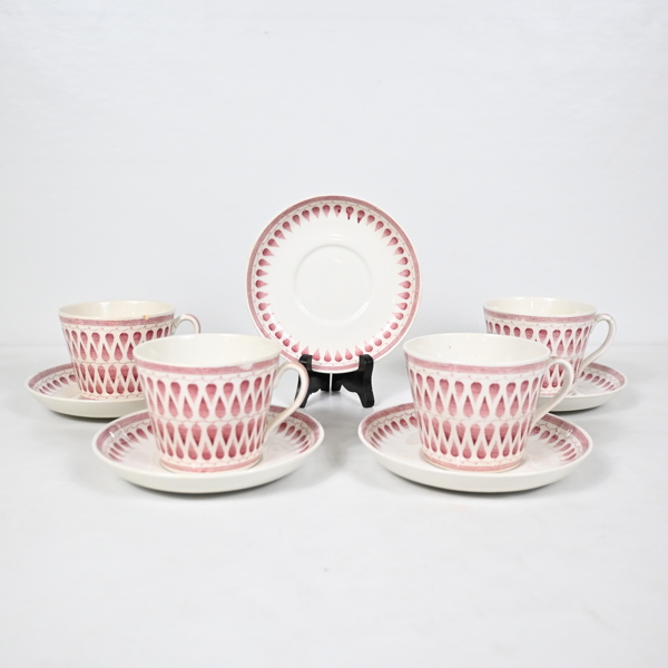 Arthur Percy, tekoppar med fat, 9 delar, "Lillemor", Gefle, 1950-tal. 