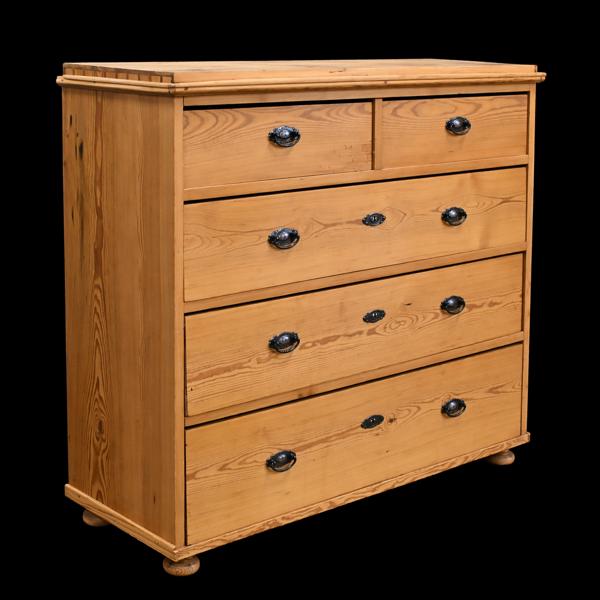 Byrå, furu, 1800-tal.