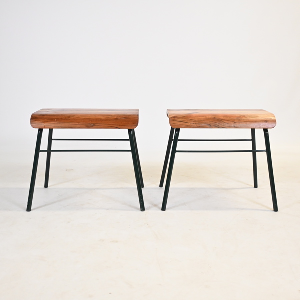 Pallar, ett par, Zara Home, samtida.