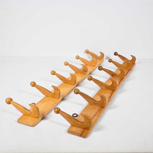 Klädhängare, ett par, 1900-talets mitt. 