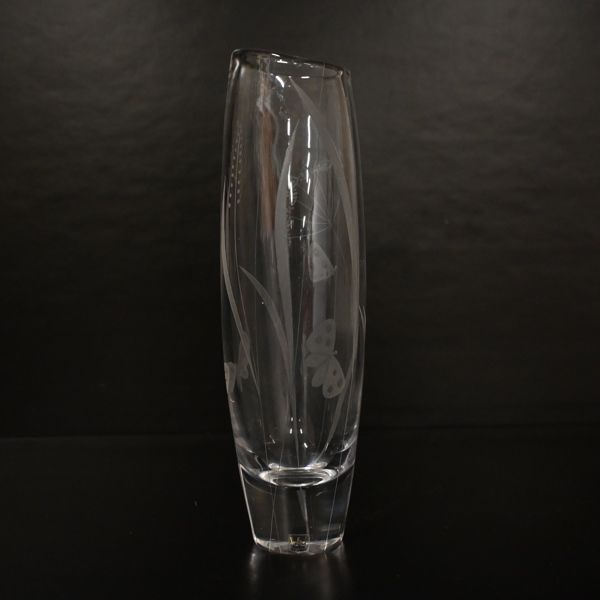 Vicke Lindstrand, vas, "Sommar", Kosta, signerad.