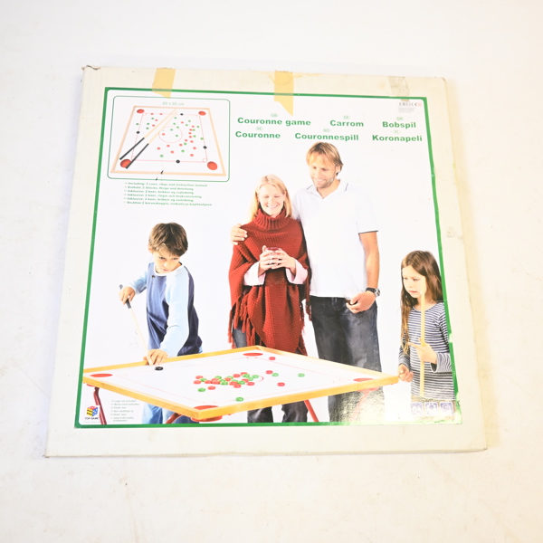 Couronnespel med tillbehör.