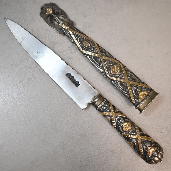 Jaktkniv, silver och 18k guld, Gaucho, Argentina, omkring år 1900.