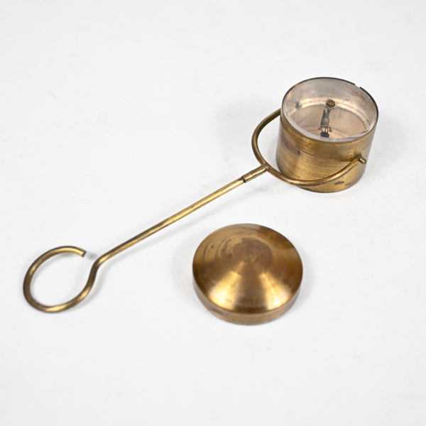 Kompass, mässing och glas, 1800-talets andra hälft.