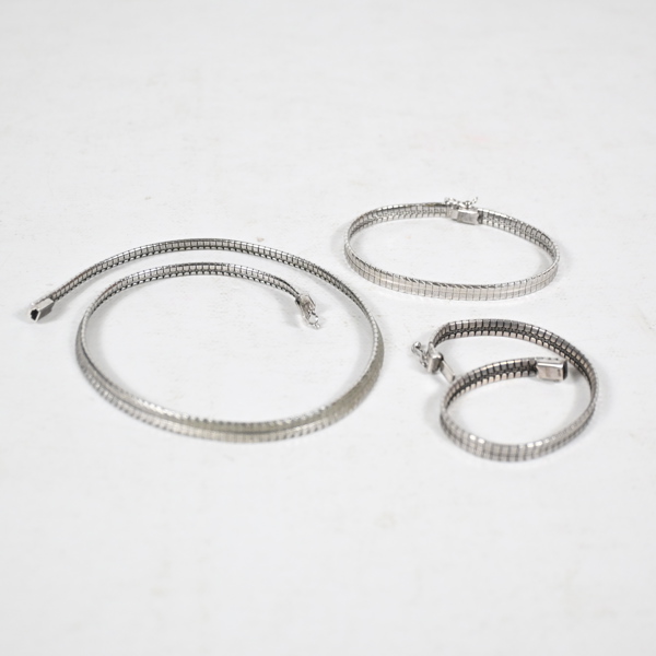 Halsband och armband, 3 delar, silver.