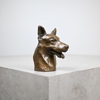 Douglas Grey, skulptur i brons, tysk schäferhund, England, 1900-tal.