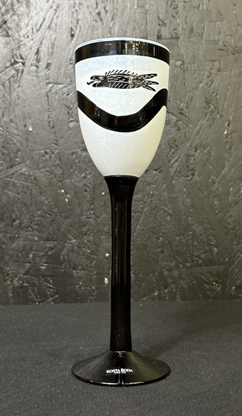 Pokalglas Kosta Boda Ulrica Hydman Vallien 