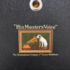Resegrammofon, Masters Voice, samt stenskivor. 