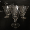 Parti glasservisdelar.