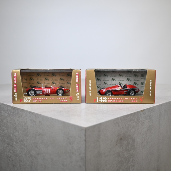 Modellbilar, 2st, Ferrari, Brumm, Italien.