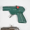 Leksakspistoler, 4st, plåt, 1940/50-tal.