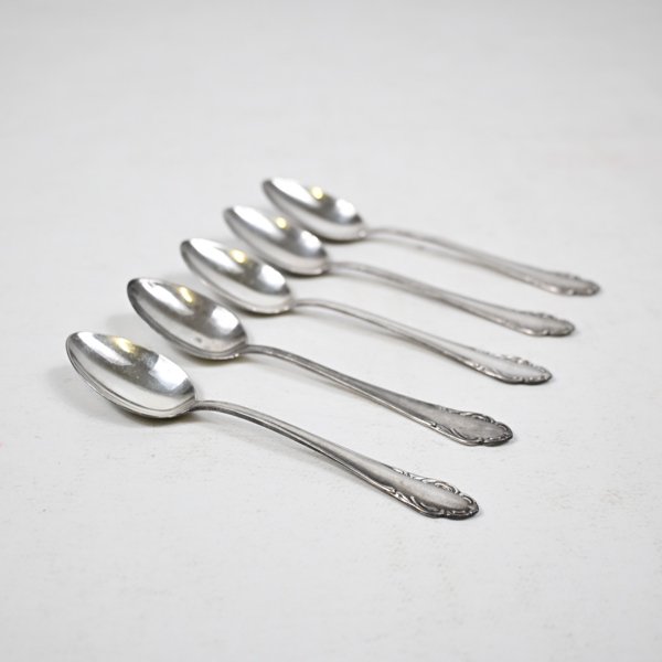 Kaffeskedar i silver, 5st, 830.