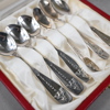 Kaffeskedar i silver, 830.