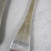 Skedar i silver, 830.