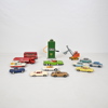 Plåtleksaker, bl a Dinky Toys och Corgi Toys, 1900-talets mitt.
