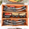 Modelljärnväg och tåg, bl a Hornby Train, 1900-talets första hälft.