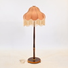 Golvlampa, björk, 1900-talets första hälft.