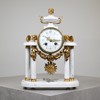 Bordspendyl, Louis XVI-stil, Frankrike, tidigt 1900-tal. 