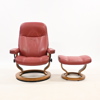 Fåtölj med fotpall, "Stressless", Ekornes, Norge.