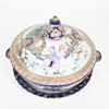 Terrin med fat, porslin, möjligen Samson, 1800-tal.