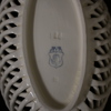 Ytterfoder och väggreliefer, 8 delar, porslin. 