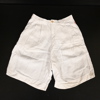 Shorts och skjorta, Jackpot och Margit Menia.
