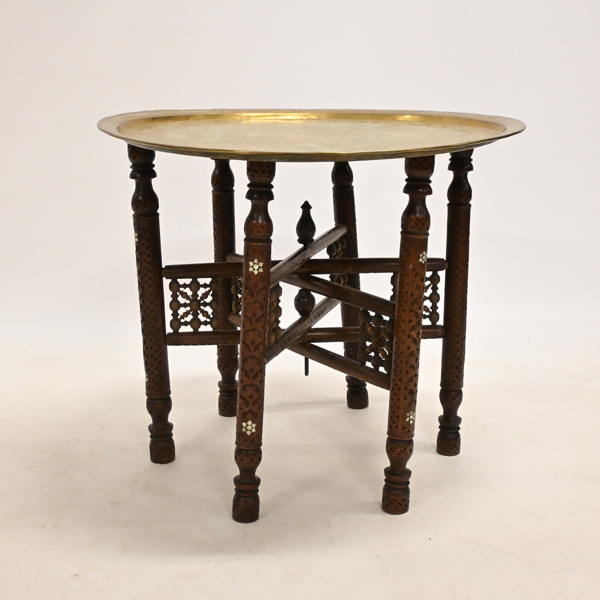 Rökbord, orientalisk, 1900-tal.