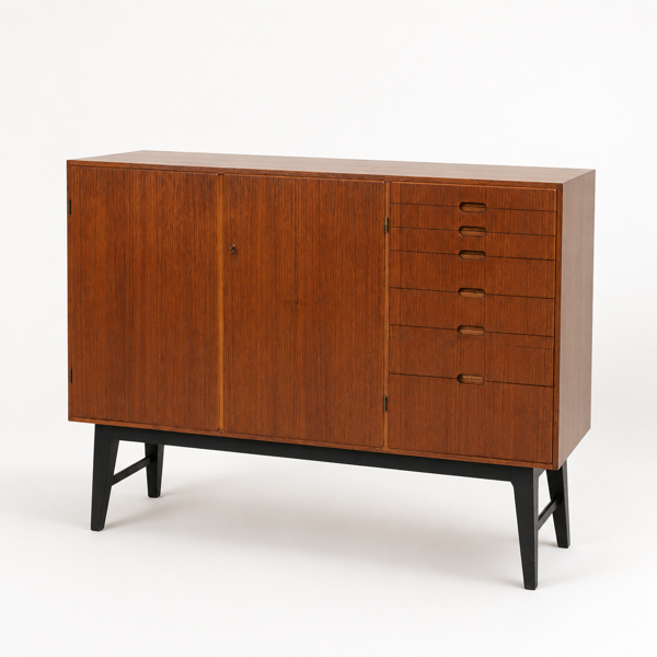 Kurt Karlsson, sideboard, "Mässan", August Löfvings Möbelfabrik, Tibro, 1950-tal. 