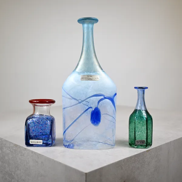 Bertil Vallien, tre delar, glas, Kosta Boda. 
