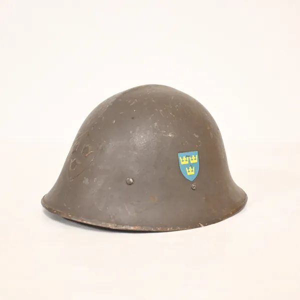 Militärhjälm, järn, m/21, 1900-talets första hälft.