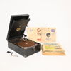 Resegrammofon, "His Masters Voice", 1900-talets första hälft.