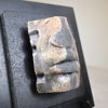 Fredrik Mauler (f. 1968) väggskulptur, ansikte, Studio Zeugma.