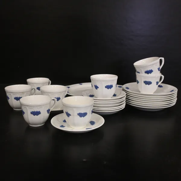 Kaffeservis, 27 delar, "Blå Blom", porslin, Gustavsberg.