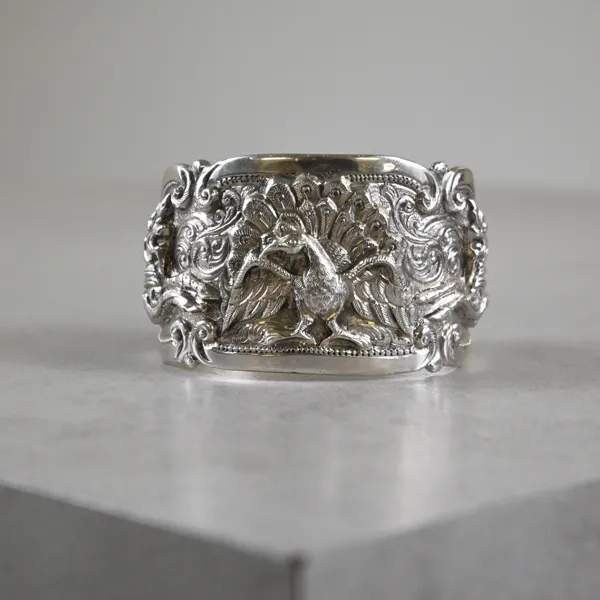Armring i silver.