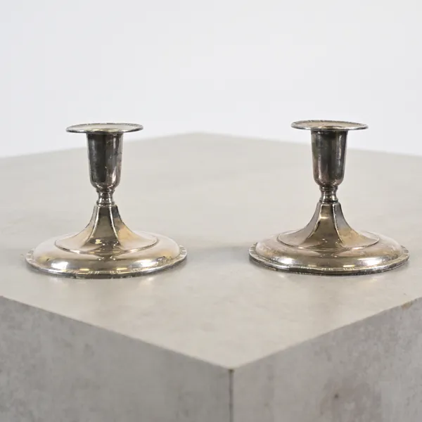 Ljusstakar, ett par, silver, 1957. 
