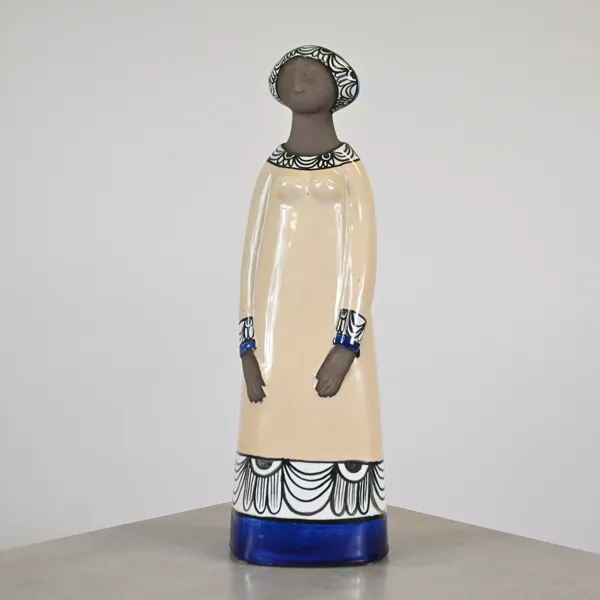 Mari Simmulson, skulptur, kvinna, modell "8030", Upsala Ekeby.